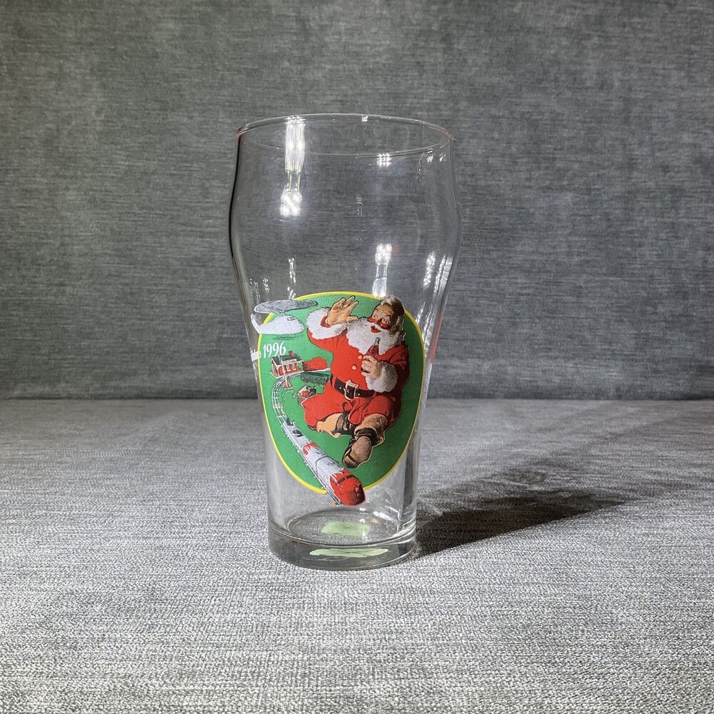 Coca Cola 1996 Christmas Santa Glass 20 oz